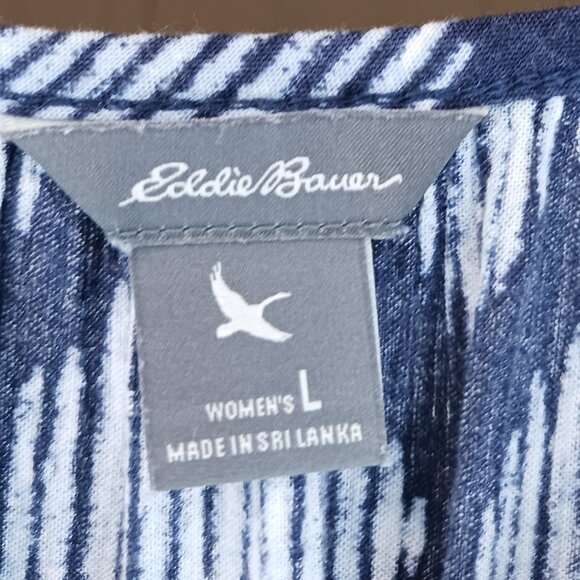 3/$18 or 5/$25 Eddie Bauer Blue/White Long Sleeve Top Size Large - Picture 6 of 6